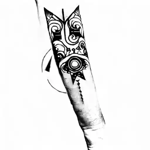 A Circle With Arrows In It